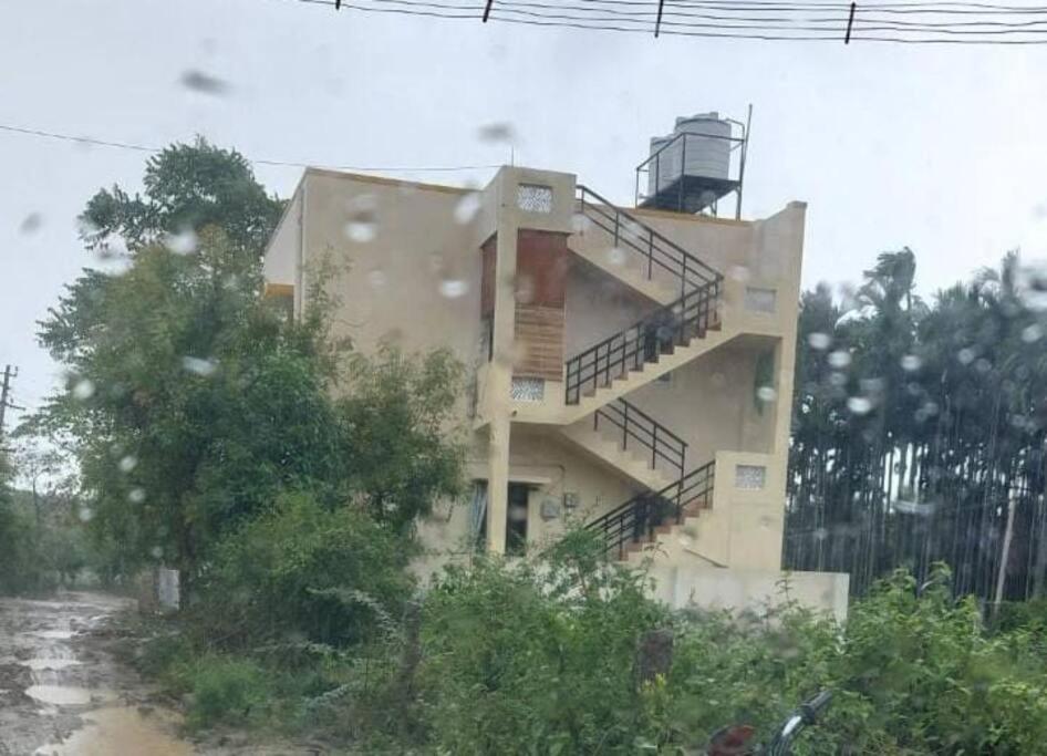 Shi'S Shambhavi Homestay -On The Way To Isha, Maruthamalai Coimbatore Bagian luar foto